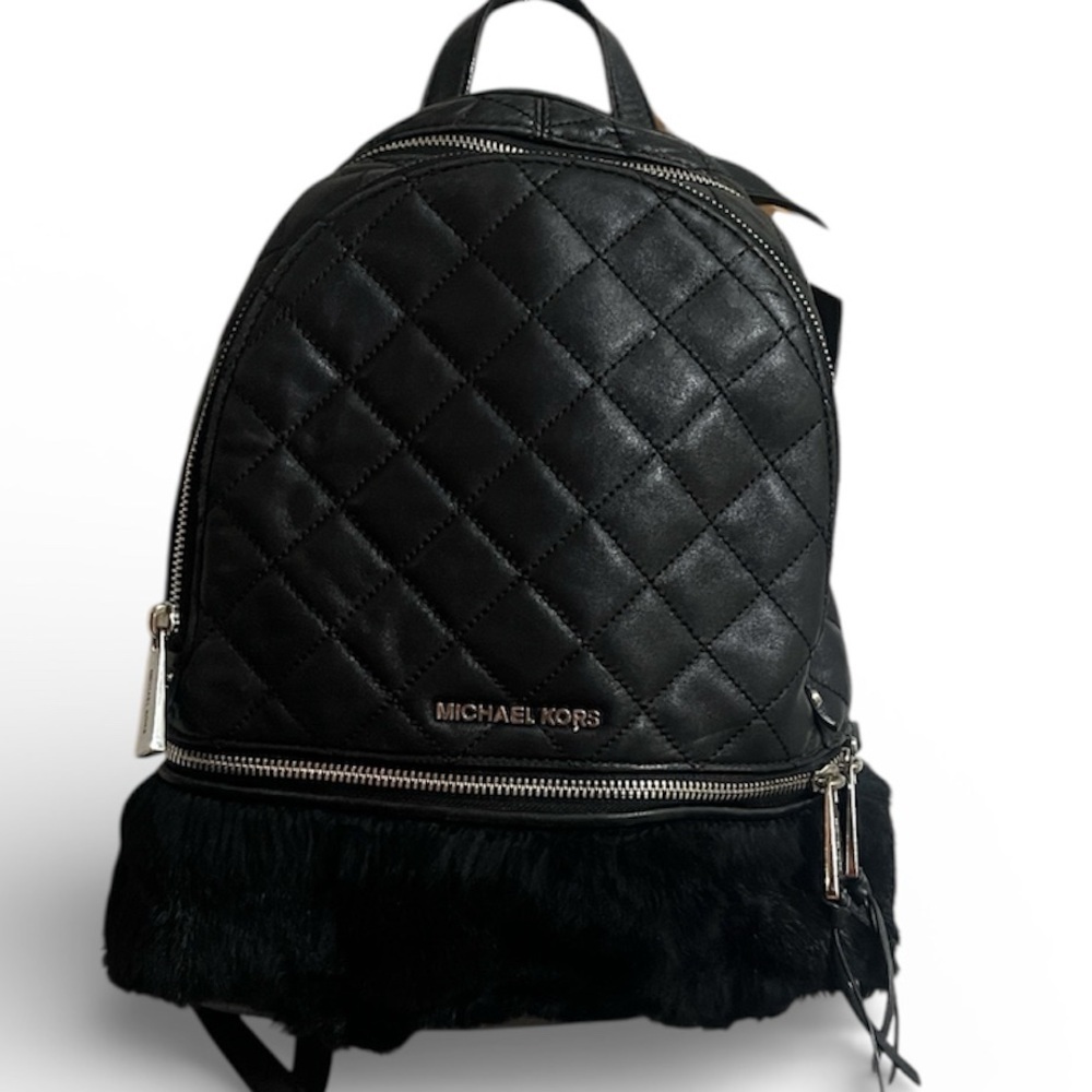 Michael Kors Black Quilted Fur-Trim Backpack - Picture 4 of 13